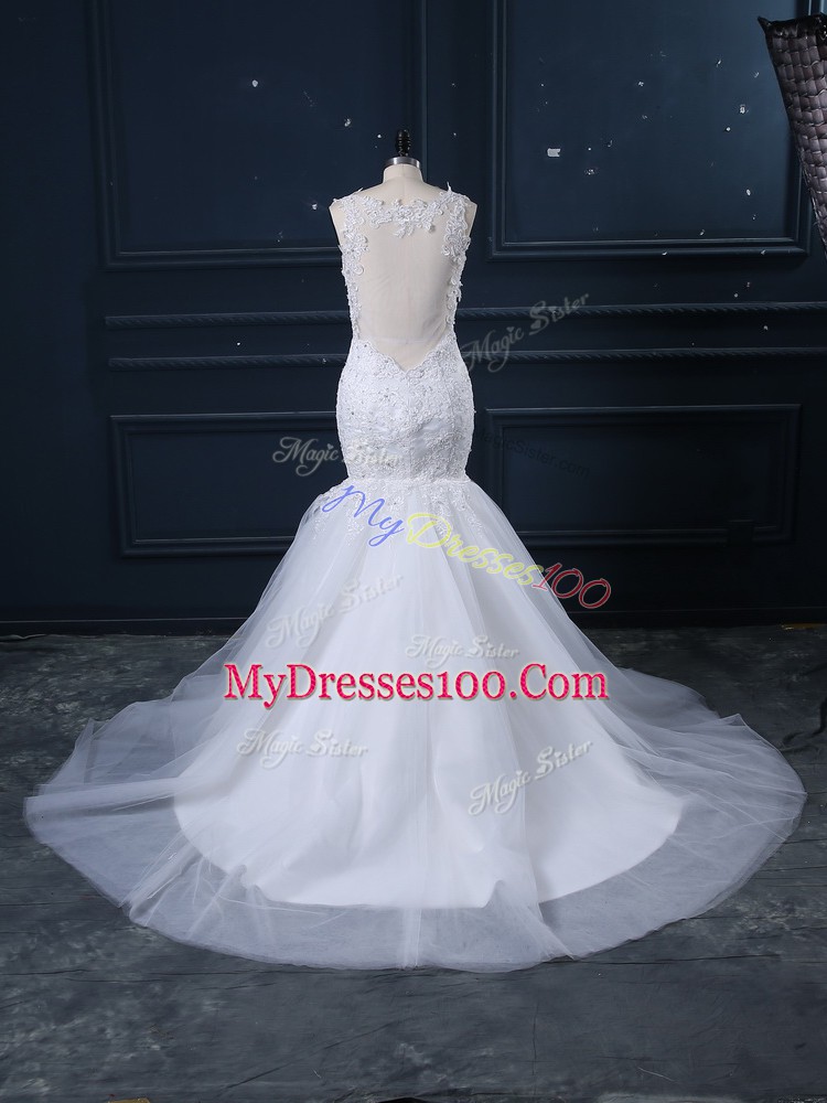 White Sleeveless Tulle Brush Train Side Zipper Wedding Dresses for Wedding Party