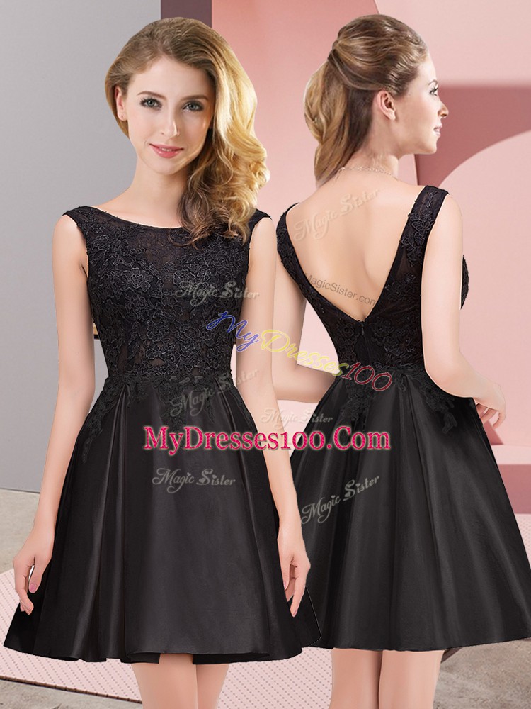 Satin Scoop Sleeveless Zipper Lace Quinceanera Court of Honor Dress in Black