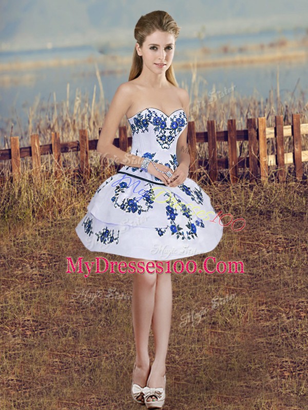 Free and Easy Floor Length Royal Blue Quinceanera Gowns Organza Sleeveless Embroidery and Ruffled Layers and Bowknot