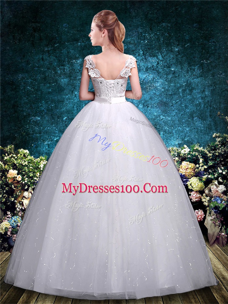 White Ball Gowns Lace and Hand Made Flower Wedding Dress Lace Up Tulle Sleeveless Floor Length