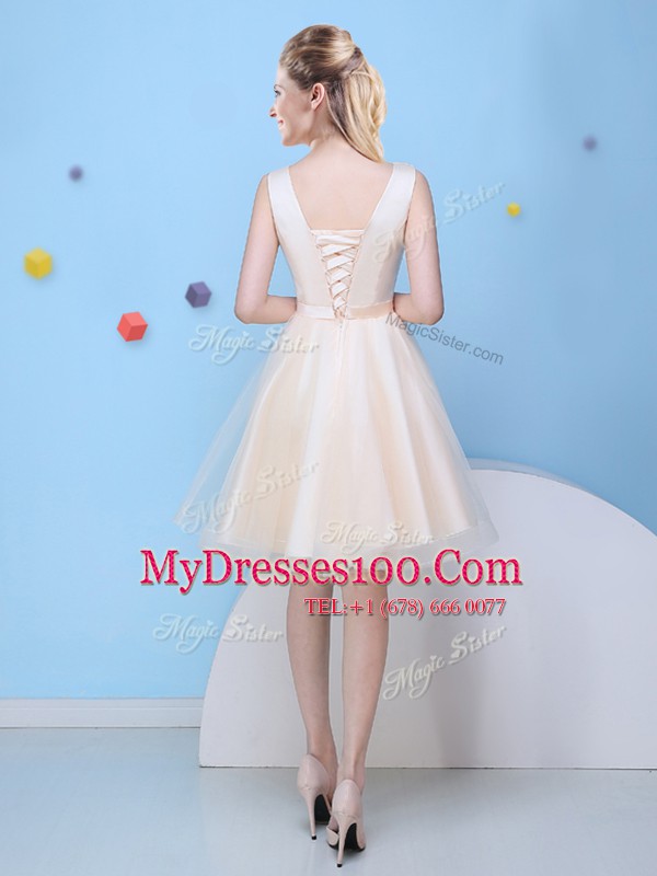 Custom Designed Champagne Tulle Lace Up Scoop Sleeveless Knee Length Wedding Guest Dresses Bowknot