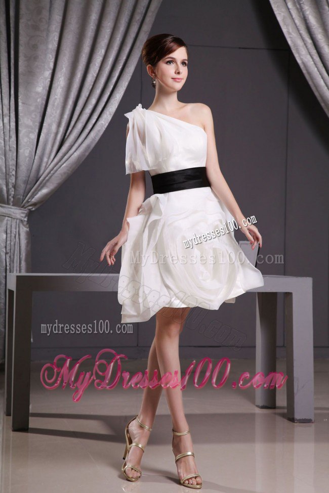 Custom Made Short Wedding Dress With Belt Mini-length One Shoulder