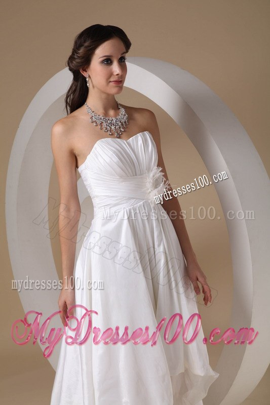 Cheap Sweetheart High-low Hand Made Flowers Wedding Dress