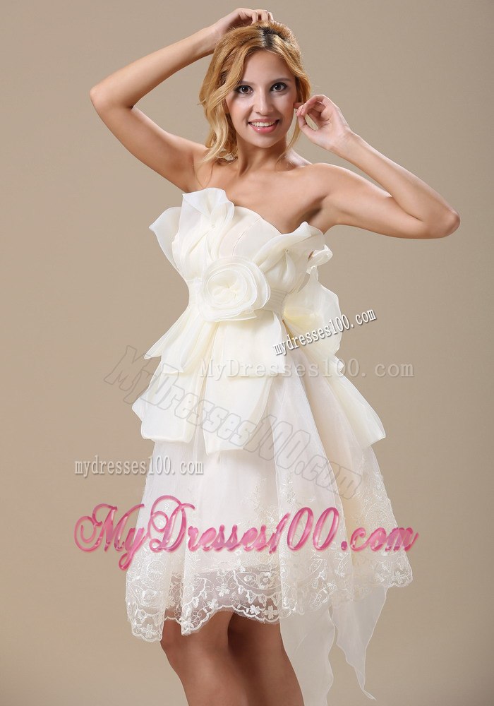 Cheap Strapless White Bow and Hand Made Flowers Wedding Dress