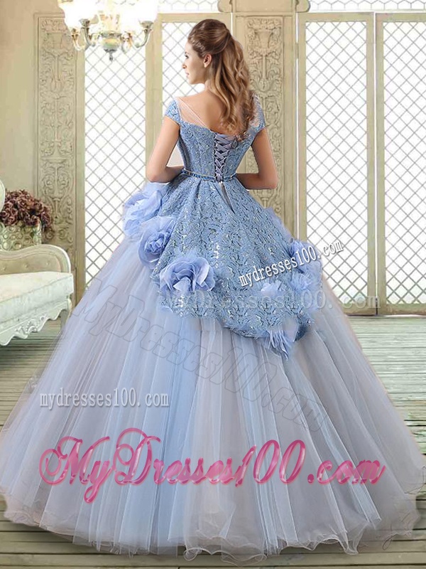 Luxurious Bateau Lavender Quinceanera Gowns with Hand Made Flowers