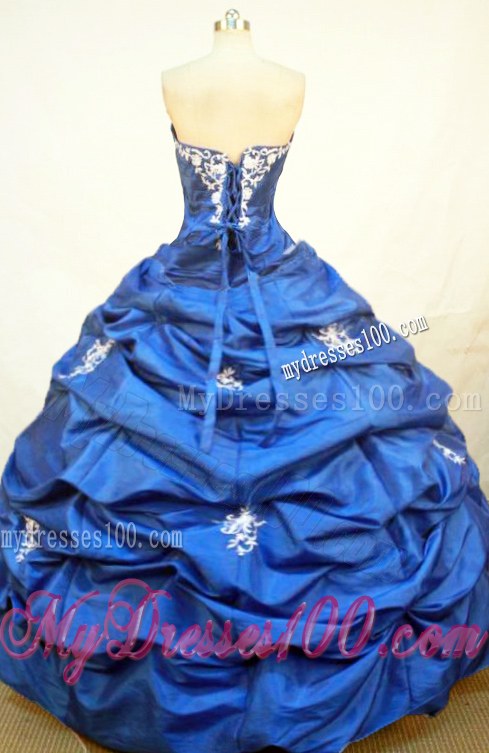 Silver Embroidery Royal Blue Dresses for Quinceanera with Pick-ups