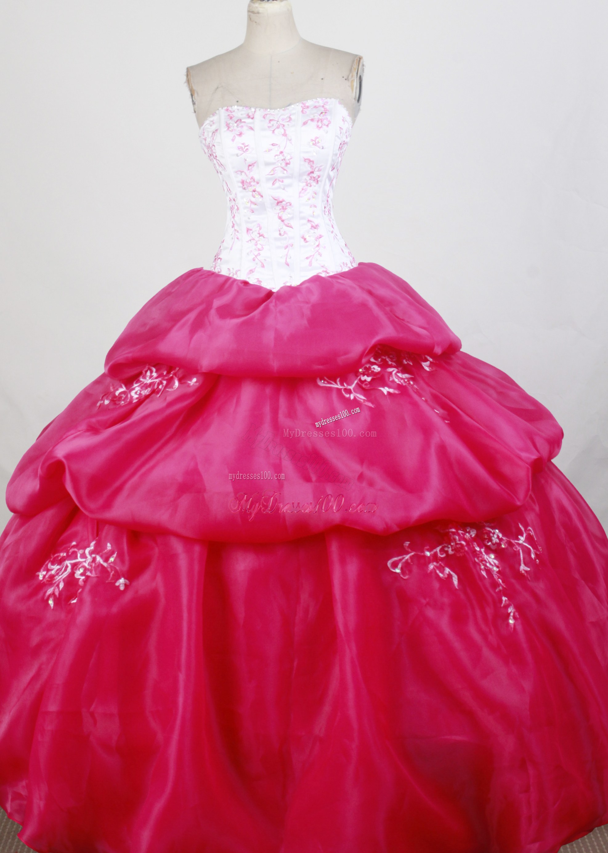 Dress for Sweet 15 with White Beaded Embroidery Bodice and Red Layers Ball Gown