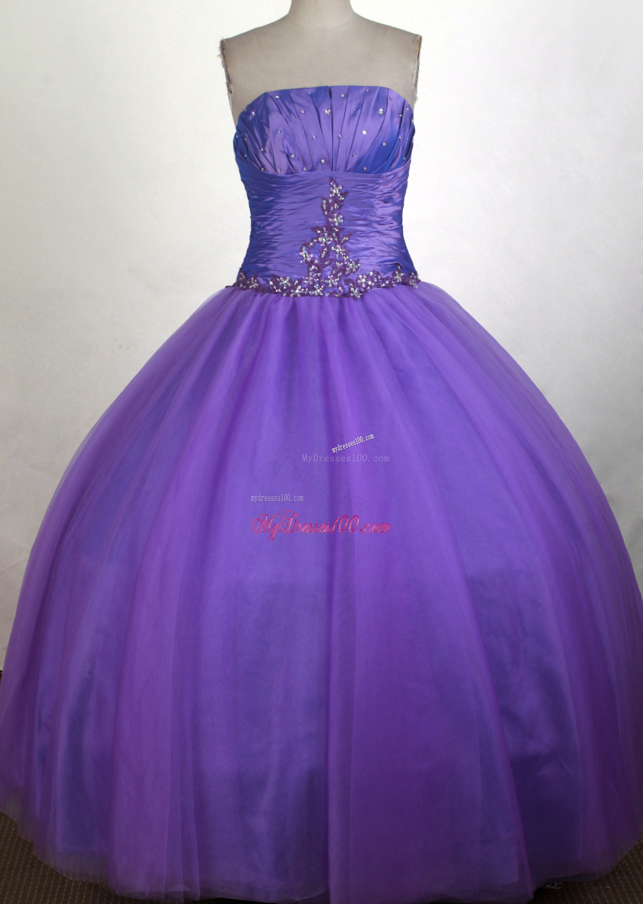 Ruching and Beading Strapless Sweet 16 Dresses with Appliqued Waist