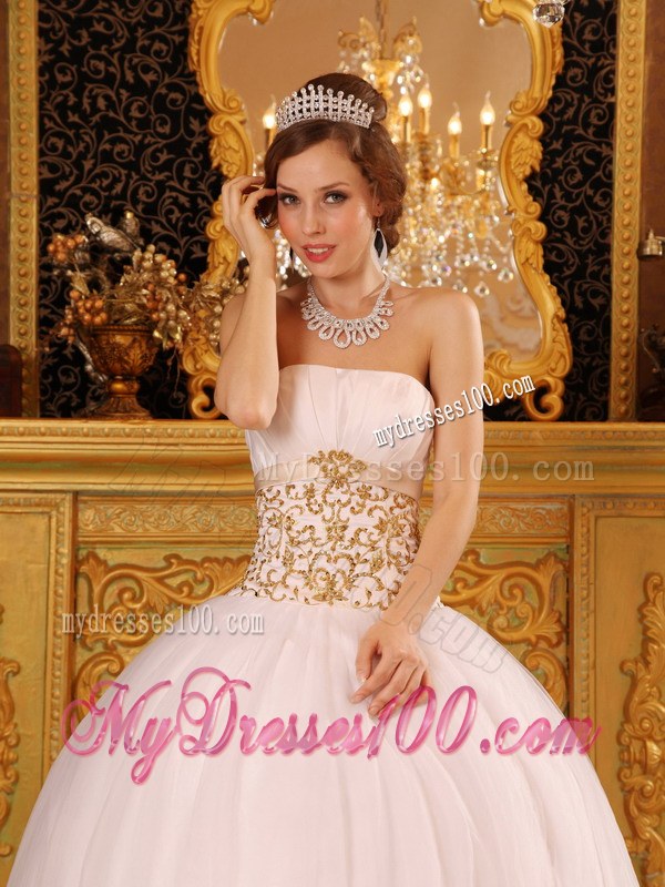 White Ball Gown Strapless Floor-length Quinceanera Dress with Gold Appliques