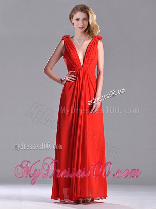 Elegant Deep V Neckline Red Dama Dress with Hand Crafted Flowers