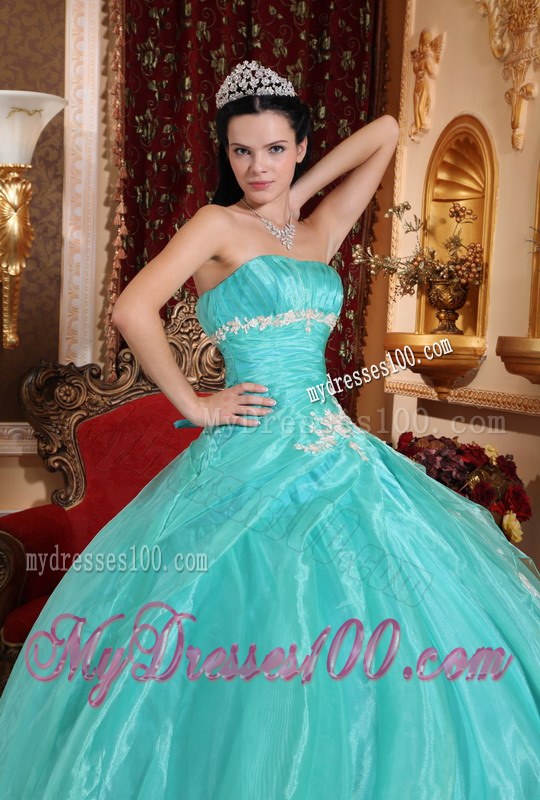 Aqua Blue Puffy Dresses for A Quince Decored White Appliques