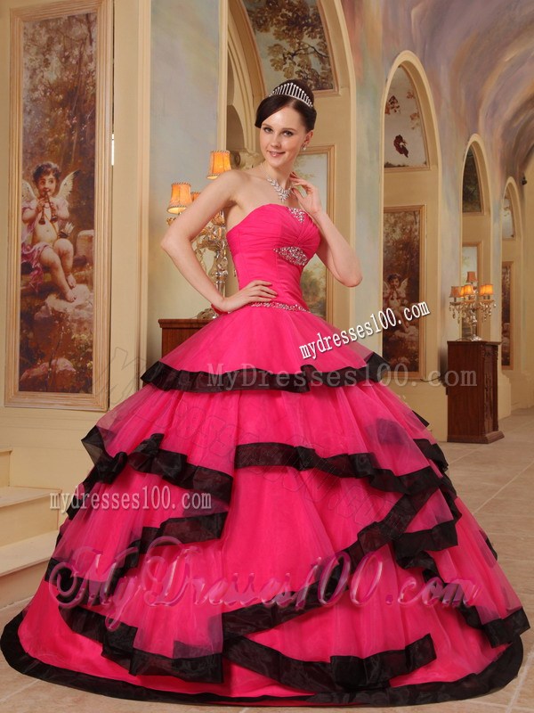 Red Ball Gown Strapless Quinceanera Dress Appliques and Beading