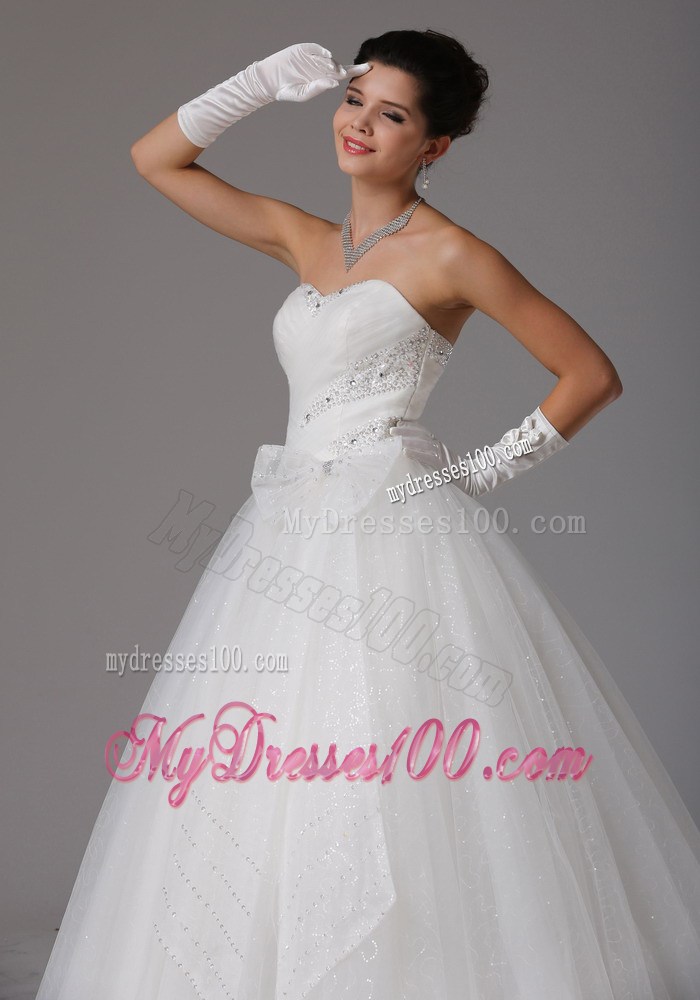 Strapless Big Bowknot Decorate White Wedding Dress with Beading