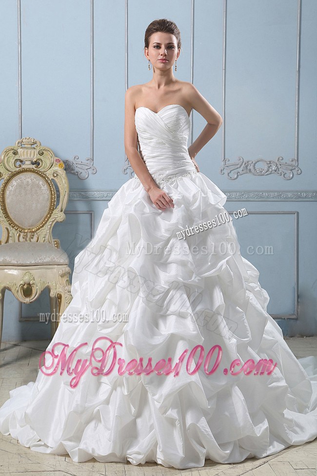 Ruching and Pick-ups Decorated Lace-up Back Bridal Dresses with Chapel Train