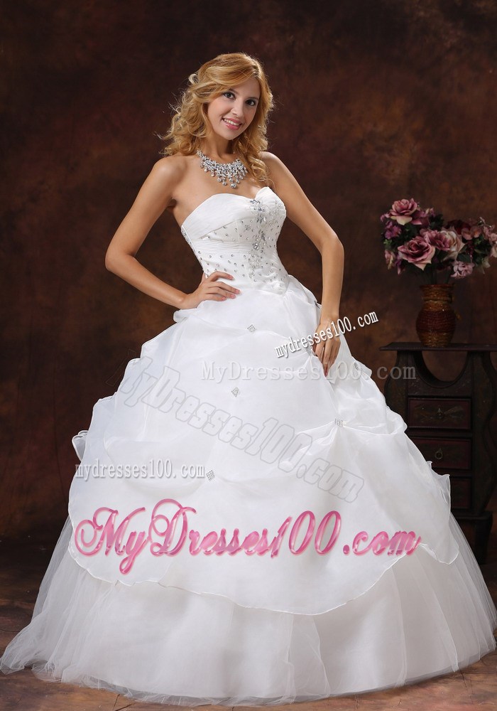 Pick-ups and Diamonds Decorated Lace-up back Bridal Dress for Woman