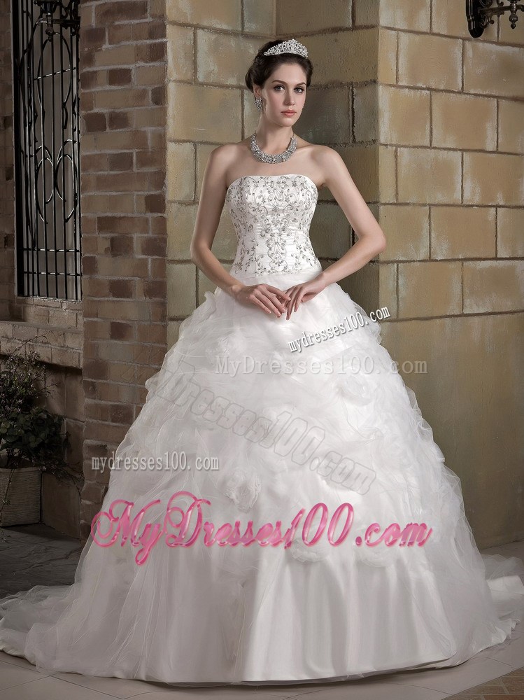 Diamonds Pick-ups and Appliques Decorated Court Train Dress for Brides