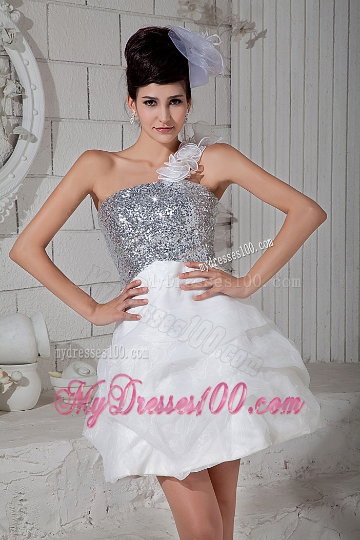 Flowers and Sequins Accent on White Mini-length Organza Prom Gown