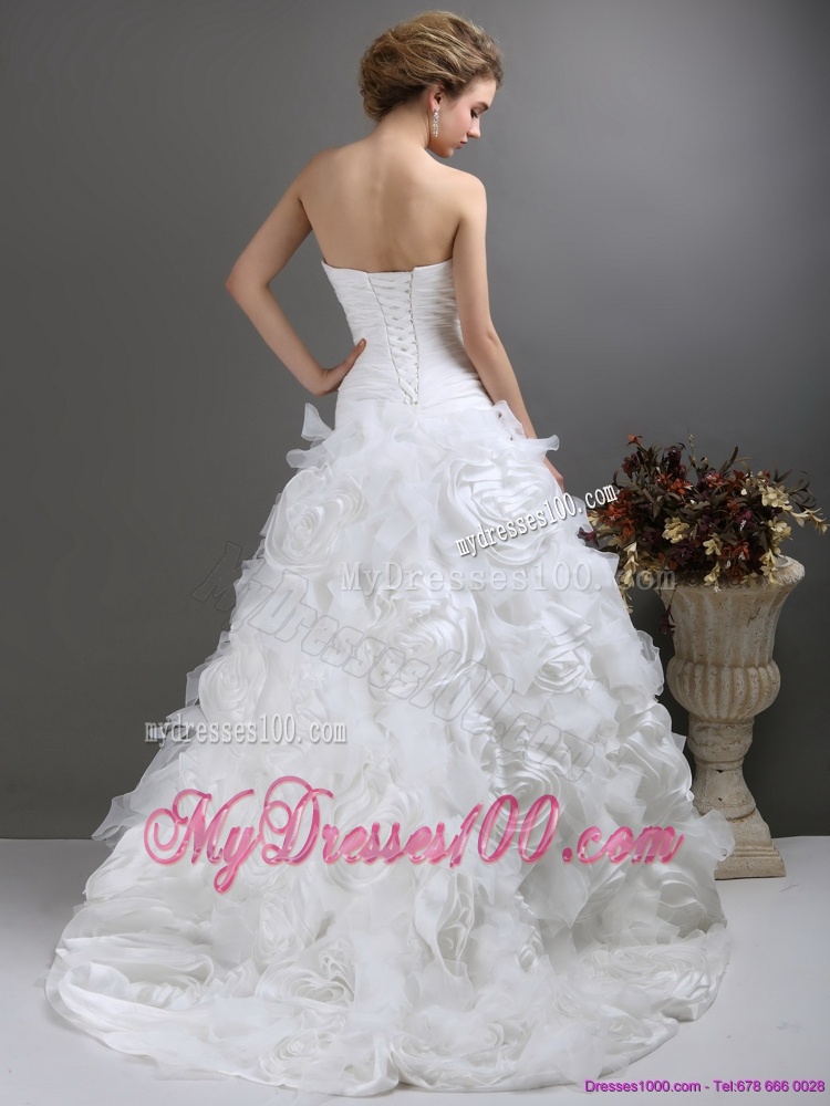 2016 Perfect Sweetheart Wedding Dresses with Ruching and Rolling Flowers