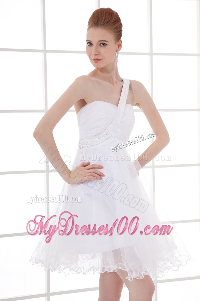 2016 Simple A-line One Shoulder Tulle Ruching Beading Short Wedding Dress