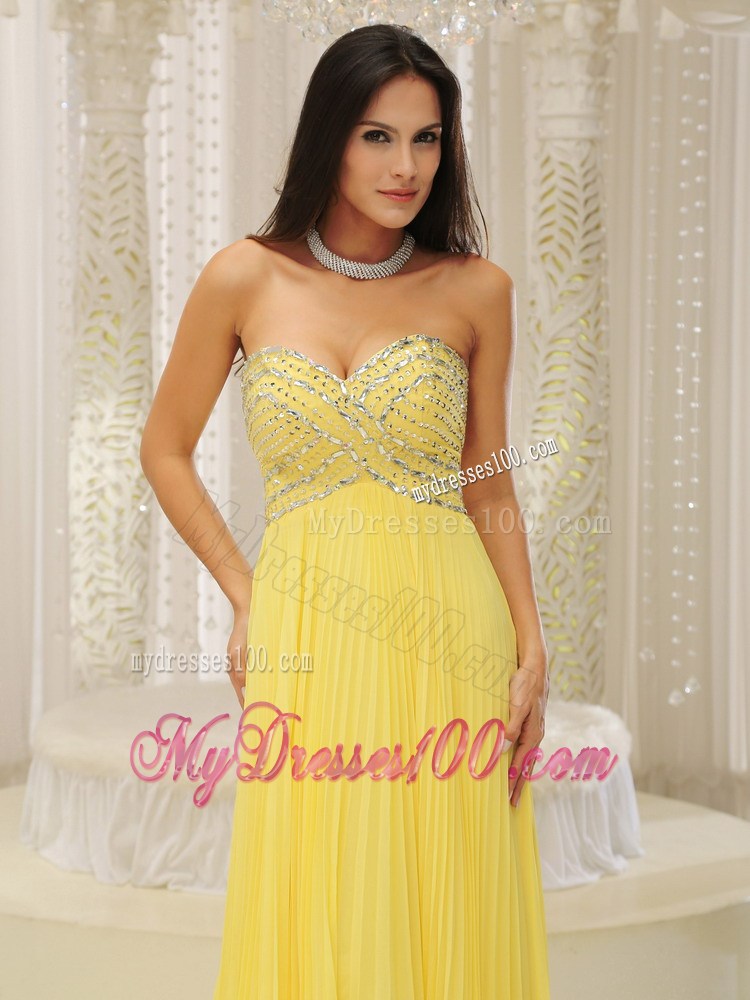 Yellow Sweetheart Beaded Decorate Bust Pleat For 2013 Prom Dress