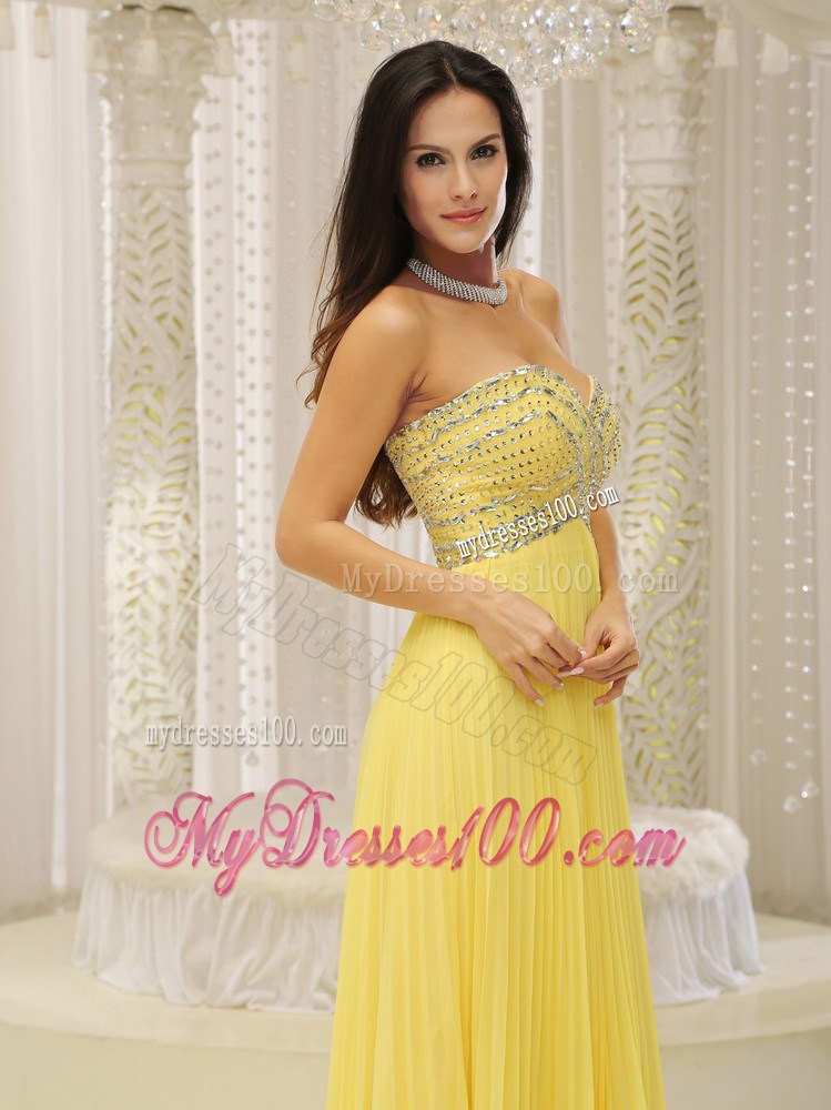 Yellow Sweetheart Beaded Decorate Bust Pleat For 2013 Prom Dress