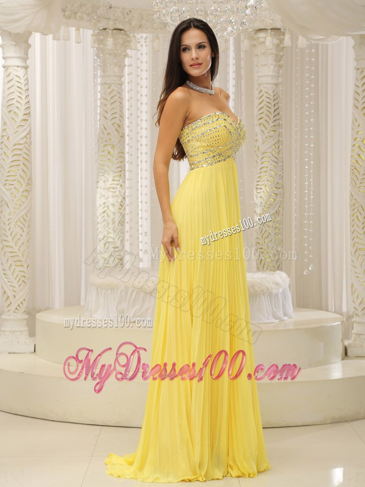 Yellow Sweetheart Beaded Decorate Bust Pleat For 2013 Prom Dress