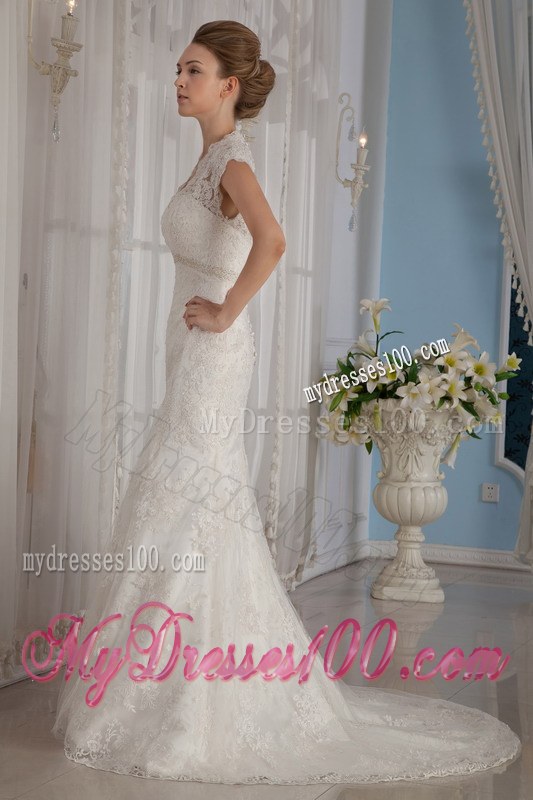 V-neck Sleeveless Lace Mermaid Bridal Dress in White Court Train