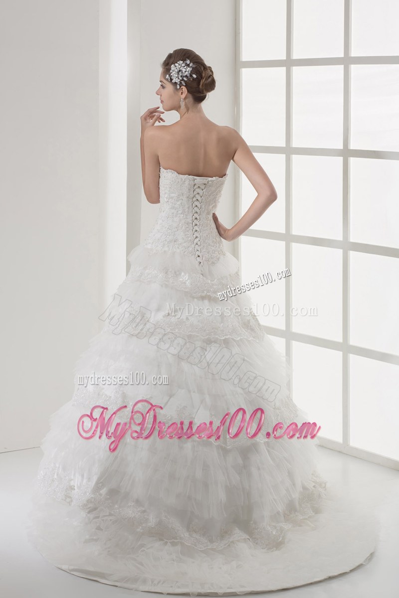 Ruffled Neckline Tiers Bridal Dress Decorated with Beadings and Lace Edge