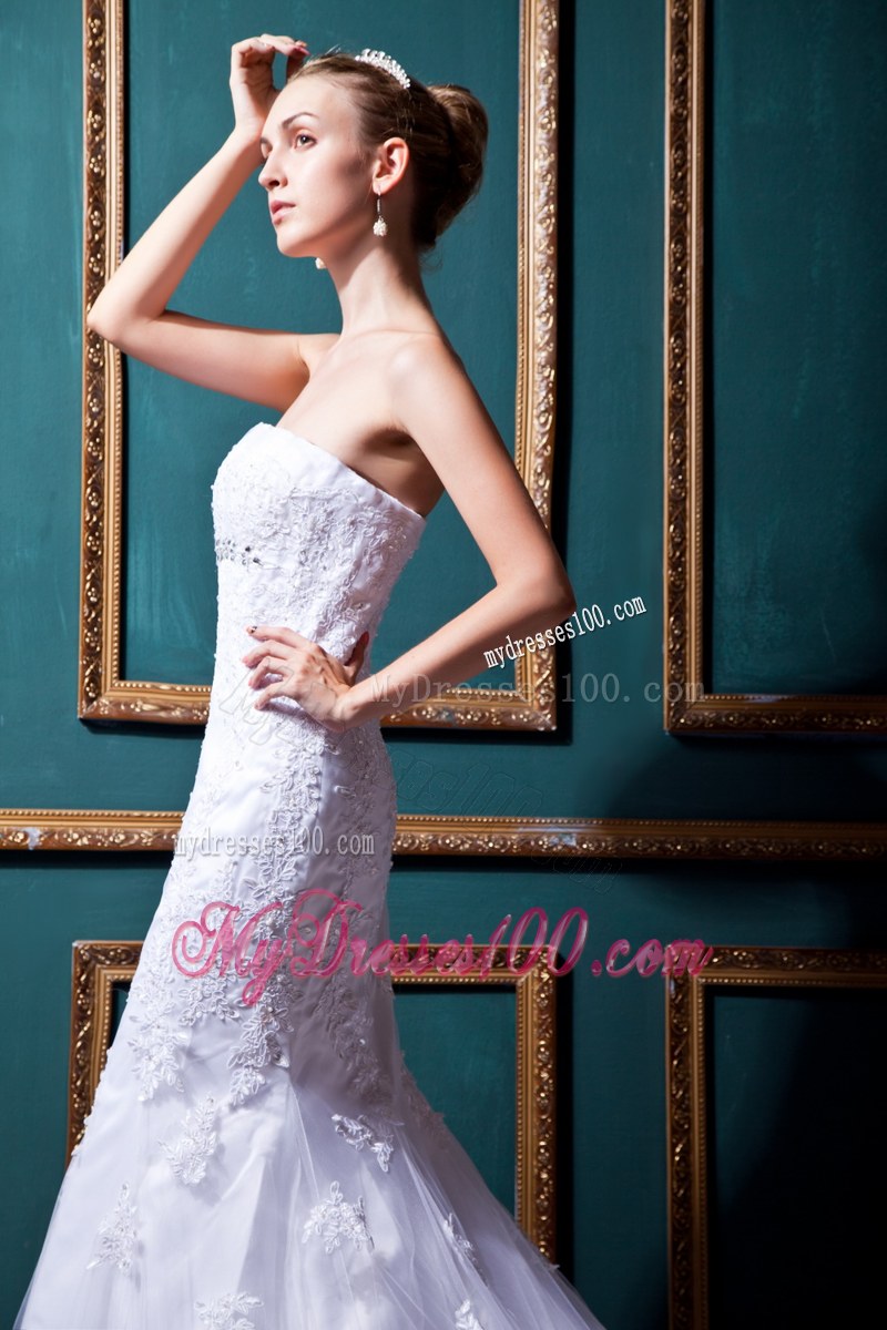 Hot Sale Strapless Beaded Embroidery Wedding Dress in White