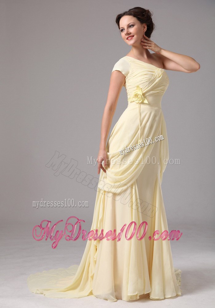 One Shoulder Hand Made Flower Brush Train Light Yellow Mother of Bride Dress